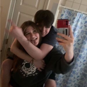 Meet your Posher, Lt